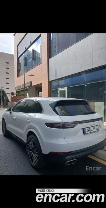 Porsche Cayenne 2020 3.0 автомат (гидро), миниатюра 2