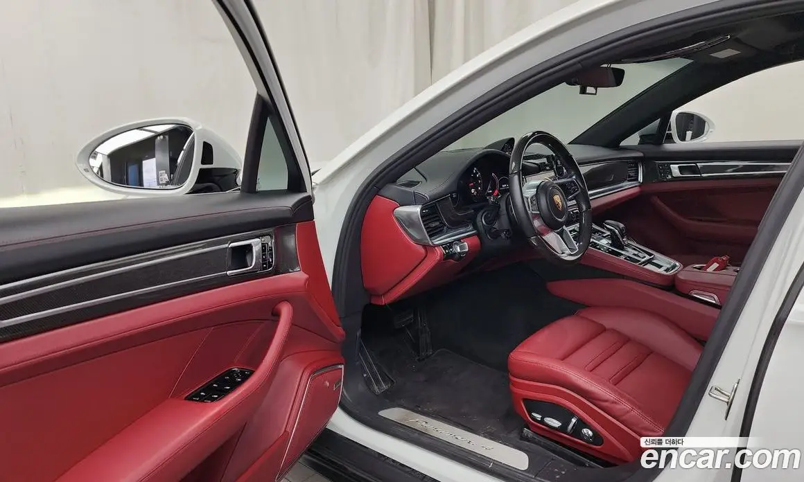 Porsche Panamera 2018 3.0 автомат (гидро), фото 13