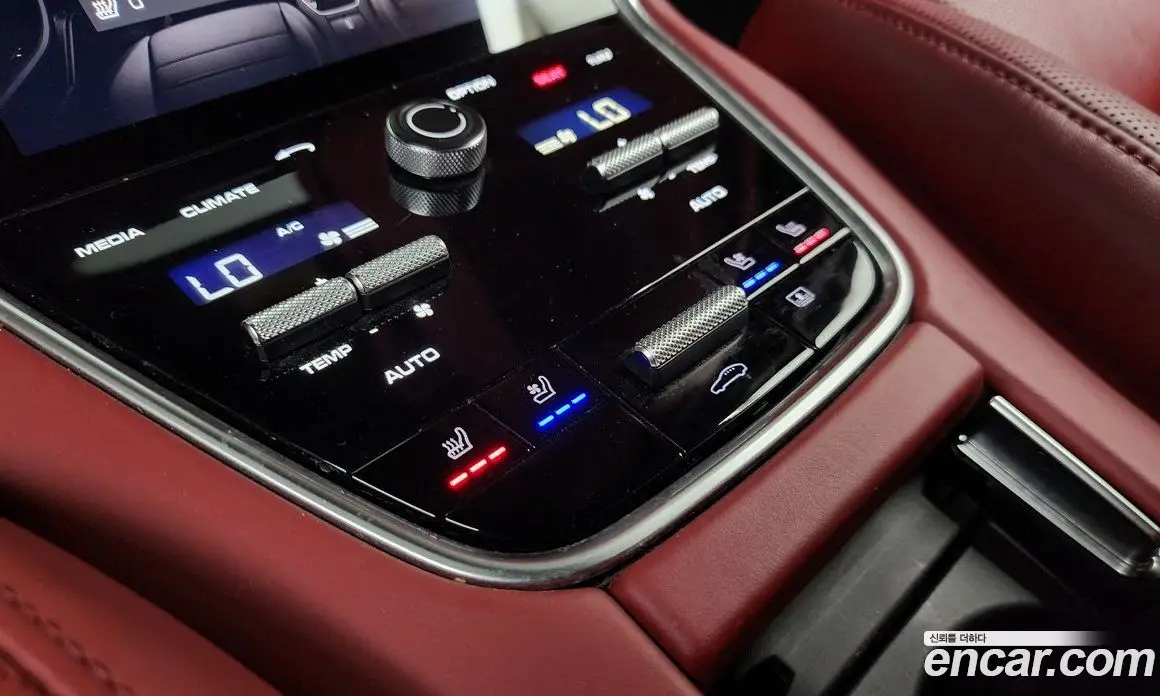 Porsche Panamera 2018 3.0 автомат (гидро), фото 25