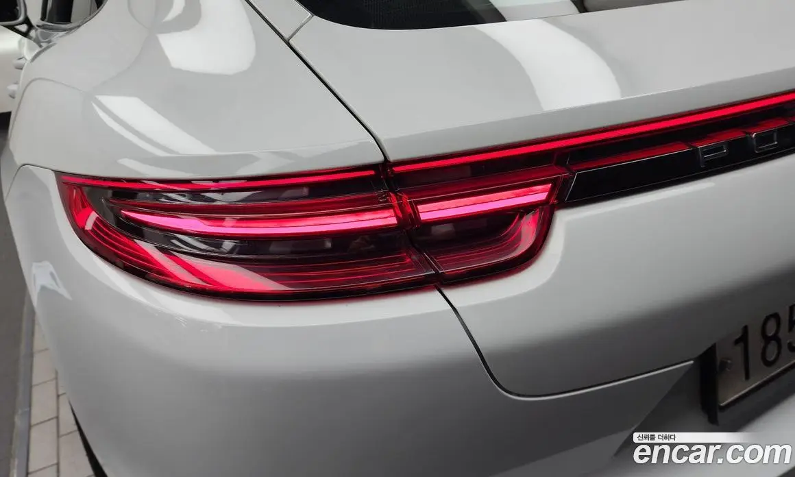 Porsche Panamera 2018 3.0 автомат (гидро), фото 9