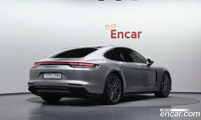 Porsche Panamera 2024 4.0 автомат (гидро), миниатюра 2