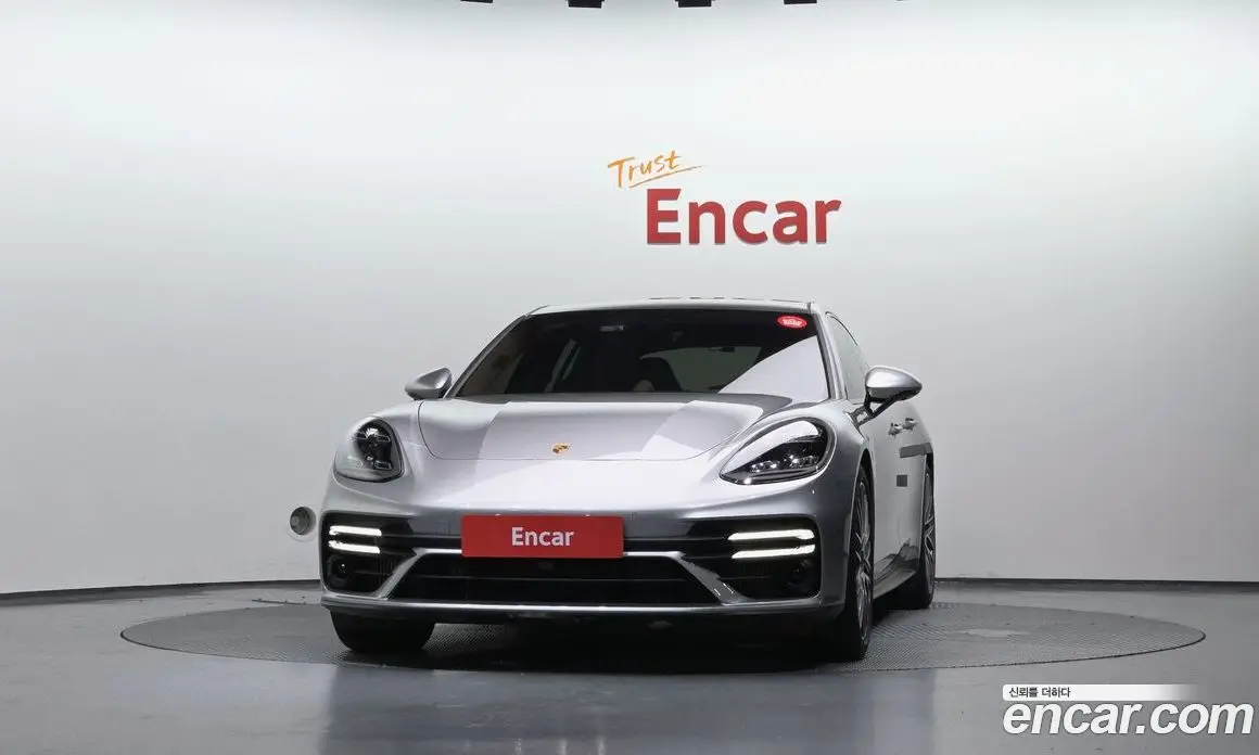 Porsche Panamera 2024 4.0 автомат (гидро), фото 3