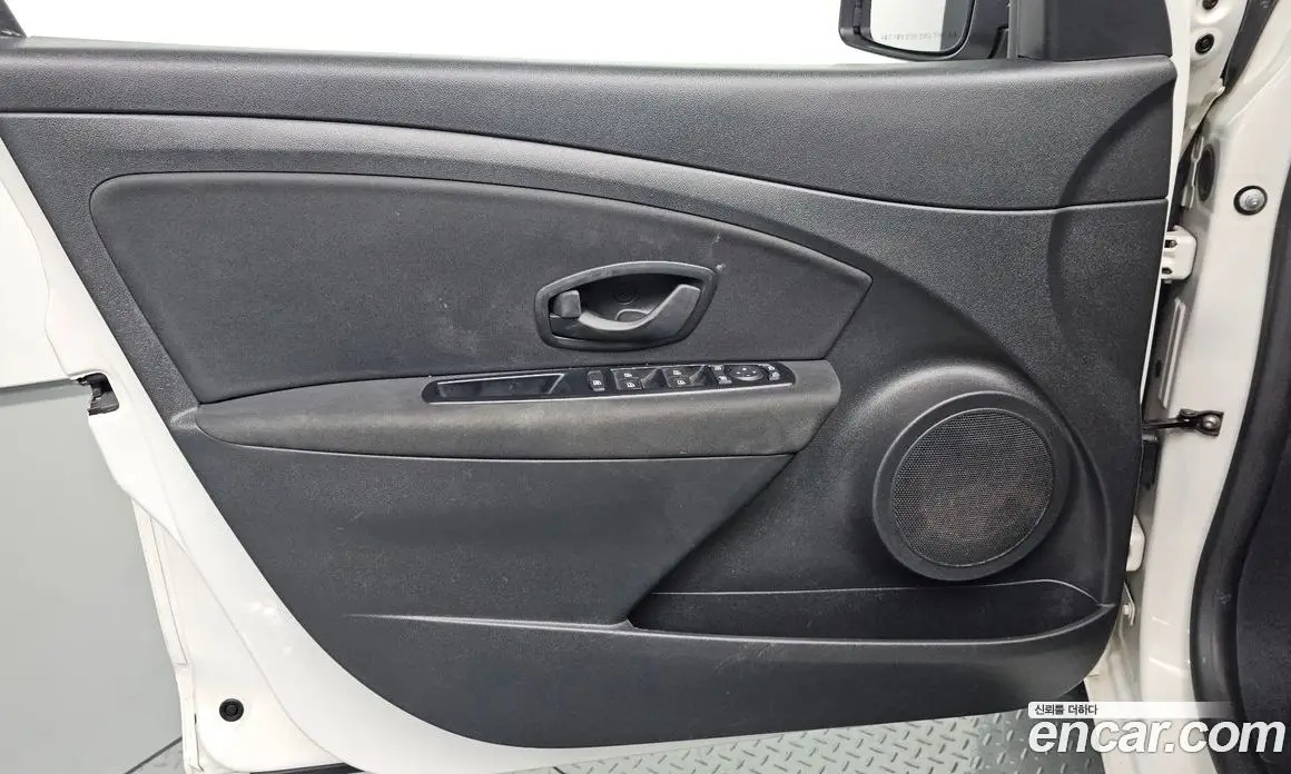 Renault (Samsung) SM3 2013 1.6 автомат (гидро), фото 13