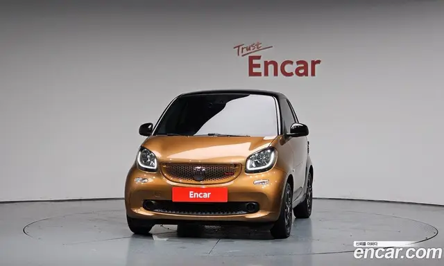 Smart Fortwo 2016 1.0 автомат (гидро), миниатюра 2