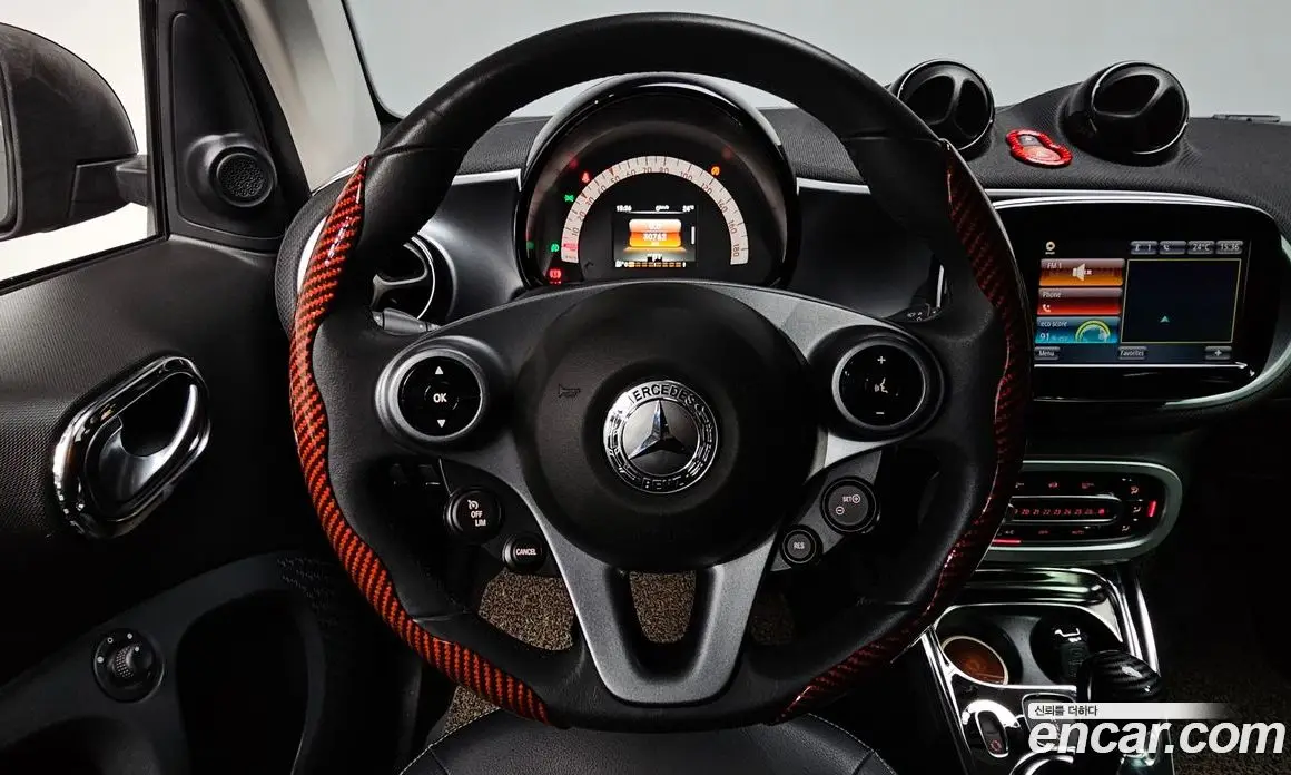 Smart Fortwo 2016 1.0 автомат (гидро), фото 17