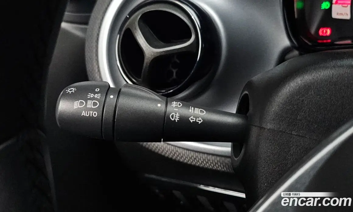 Smart Fortwo 2016 1.0 автомат (гидро), фото 28