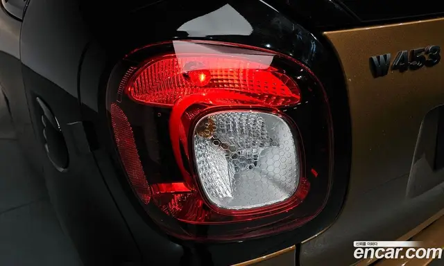 Smart Fortwo 2016 1.0 автомат (гидро), миниатюра 8