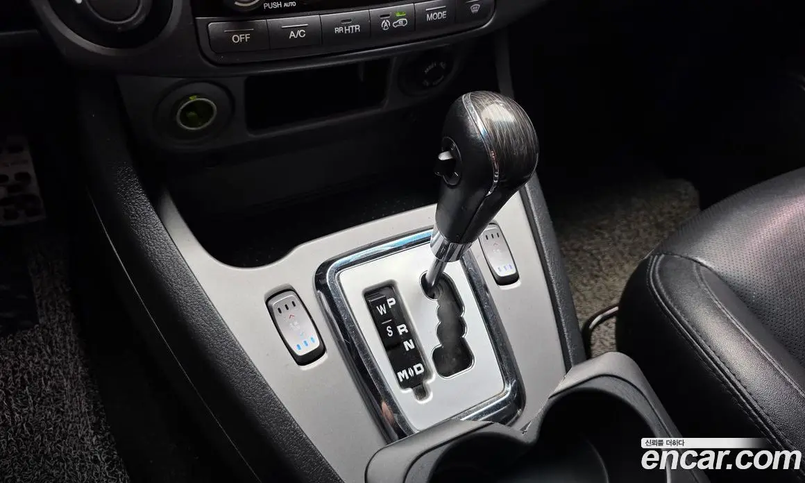 SsangYong Korando 2017 2.2 автомат (гидро), фото 12