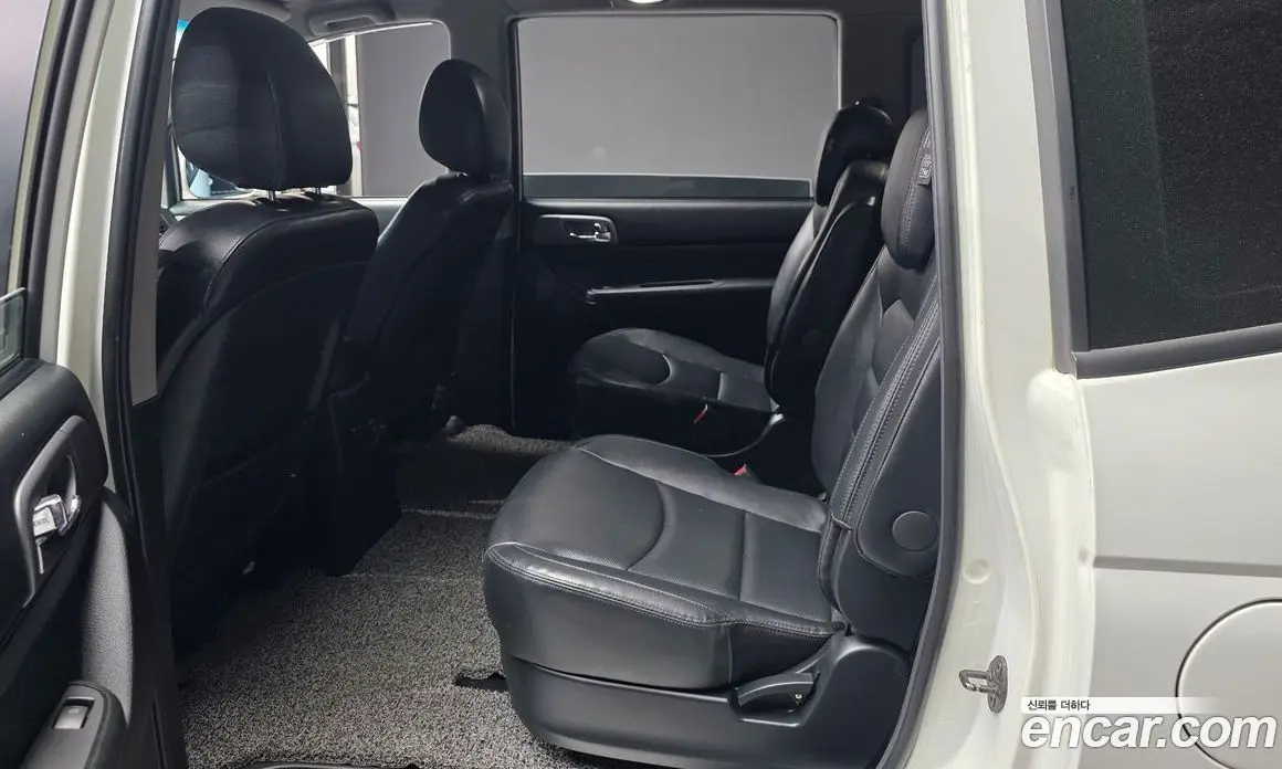 SsangYong Korando 2017 2.2 автомат (гидро), фото 16