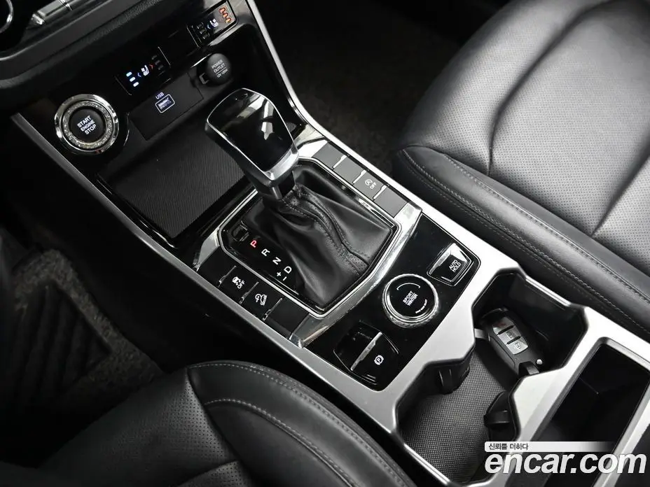 SsangYong Korando 2021 1.5 автомат (гидро), фото 9
