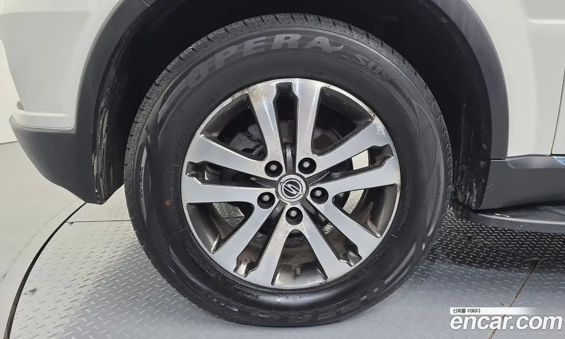SsangYong Rexton 2014 2.0 автомат (гидро), фото 5