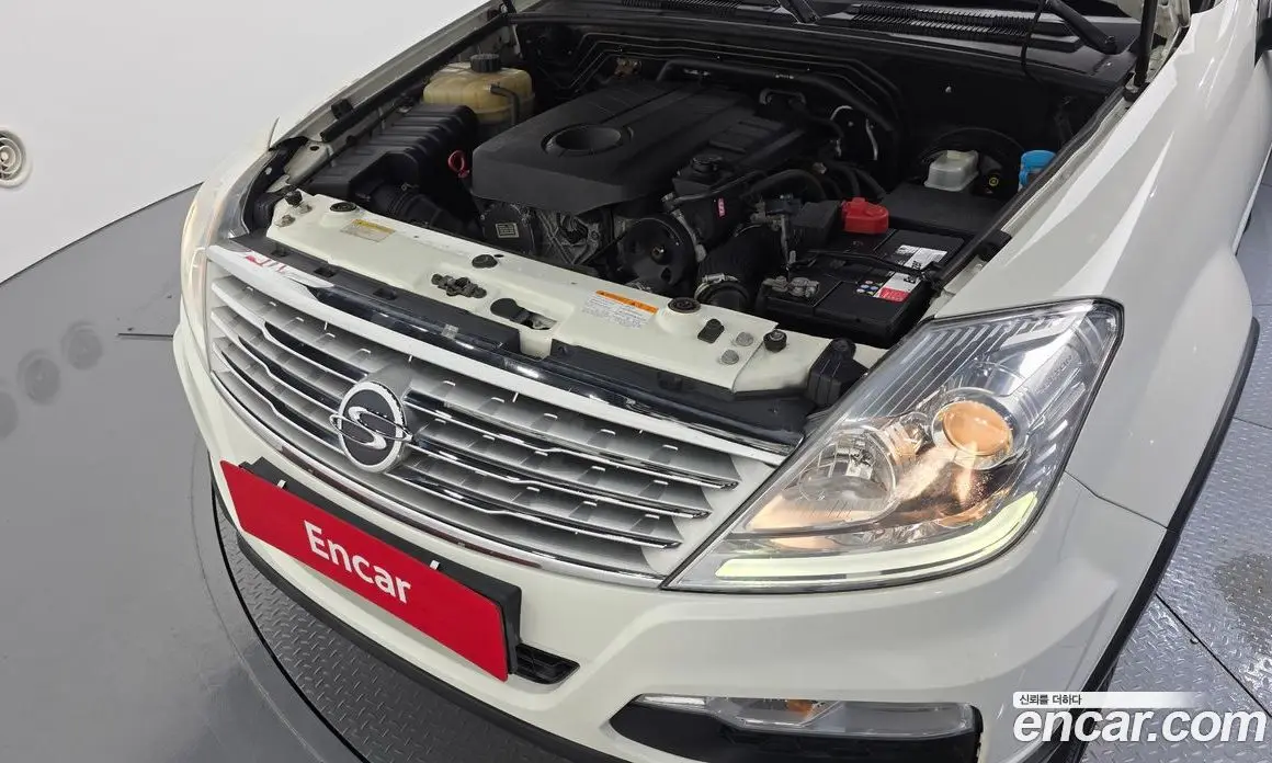 SsangYong Rexton 2014 2.0 автомат (гидро), фото 6