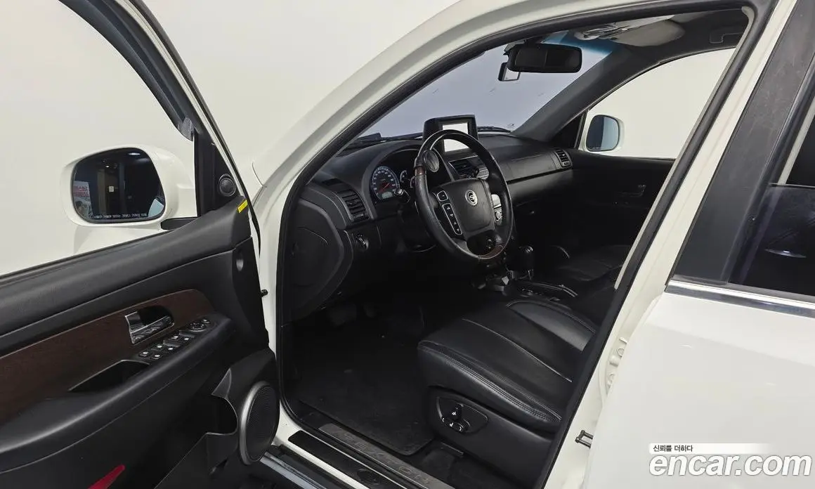 SsangYong Rexton 2014 2.0 автомат (гидро), фото 10