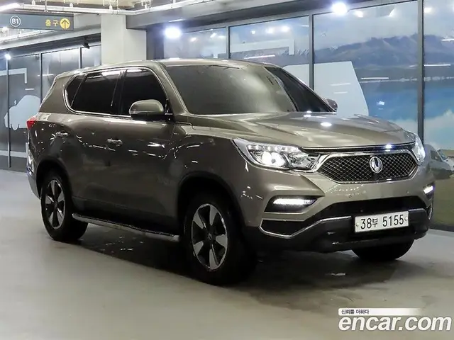 SsangYong Rexton 2017 2.2 автомат (гидро), миниатюра 1