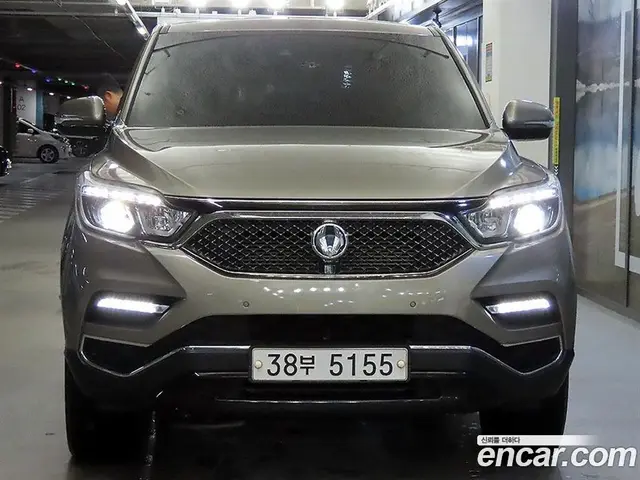 SsangYong Rexton 2017 2.2 автомат (гидро), миниатюра 3