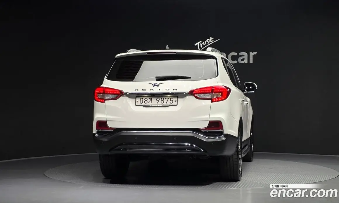 SsangYong Rexton 2017 2.2 автомат (гидро), фото 4