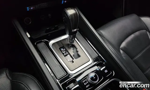 SsangYong Rexton 2017 2.2 автомат (гидро), миниатюра 9