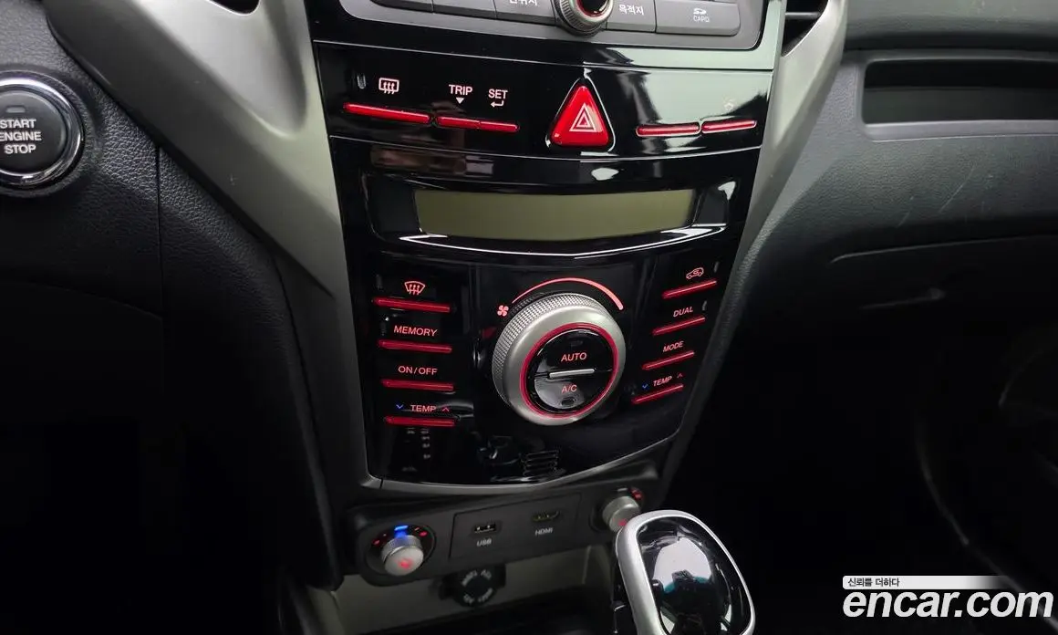 SsangYong TIBOLI 2016 1.6 автомат (гидро), фото 17