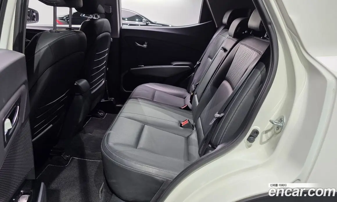 SsangYong TIBOLI 2017 1.6 автомат (гидро), фото 11