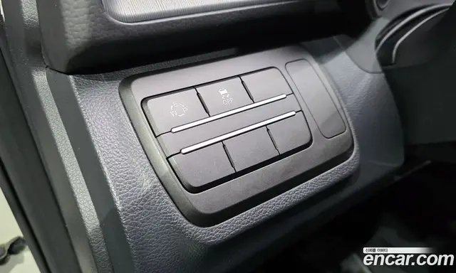 SsangYong TIBOLI 2017 1.6 автомат (гидро), миниатюра 12
