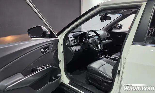 SsangYong TIBOLI 2017 1.6 автомат (гидро), миниатюра 10