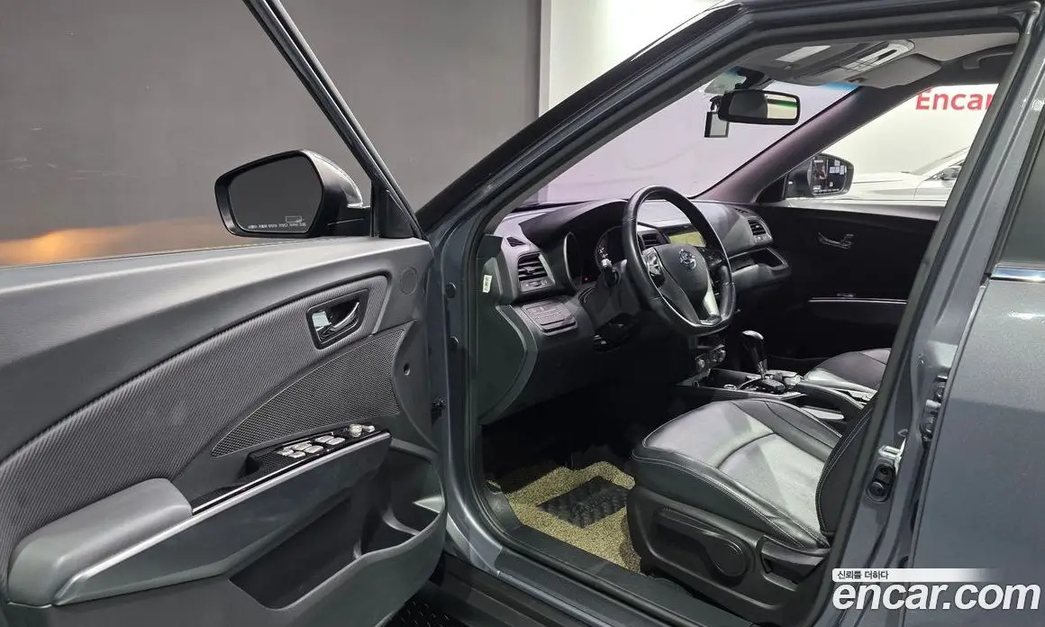 SsangYong TIBOLI 2017 1.6 автомат (гидро), фото 13
