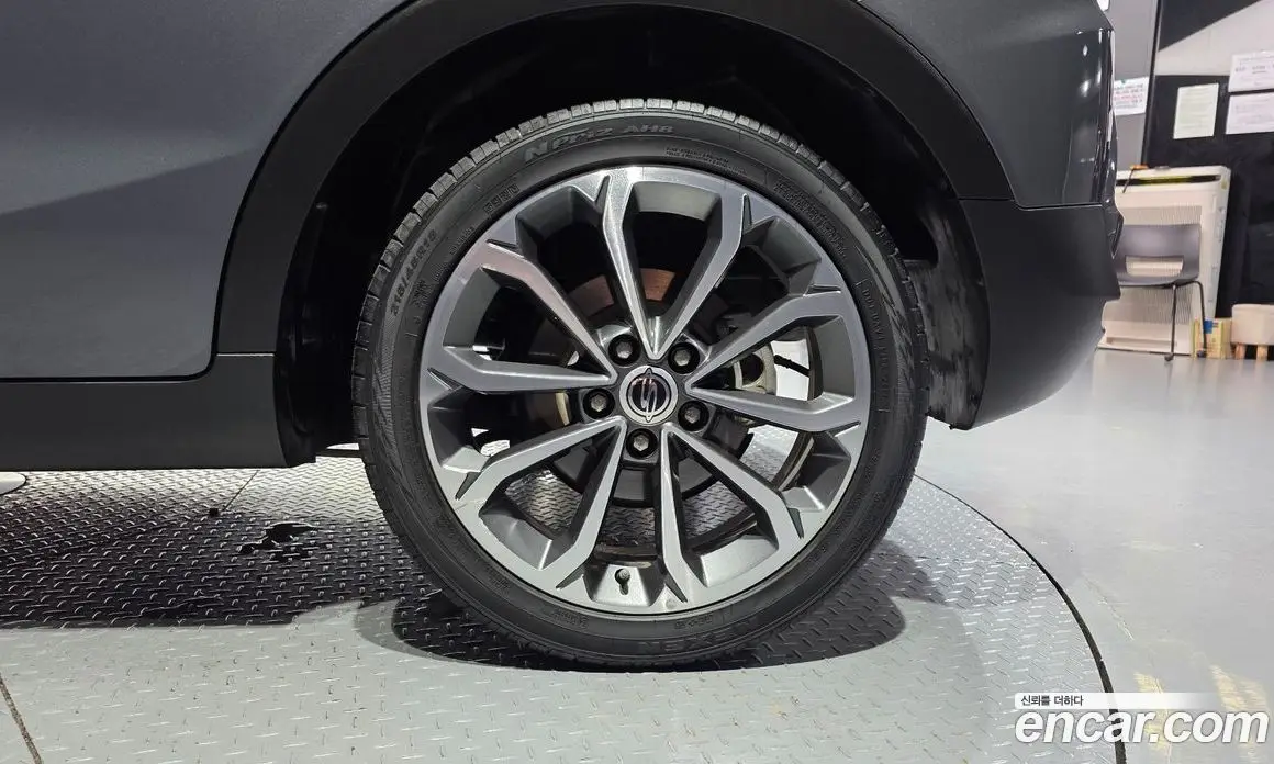 SsangYong TIBOLI 2017 1.6 автомат (гидро), фото 7