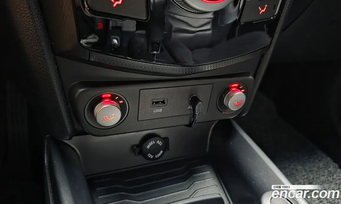 SsangYong TIBOLI 2018 1.6 автомат (гидро), фото 15