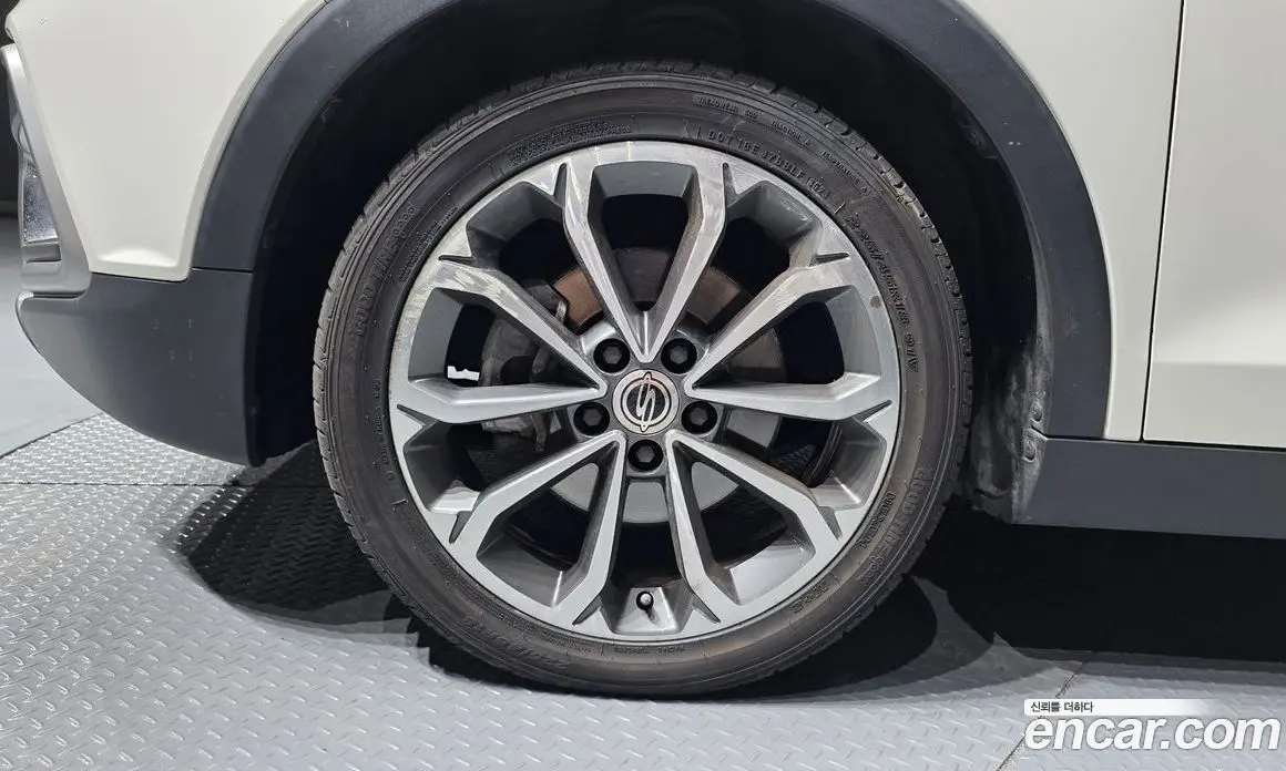 SsangYong TIBOLI 2018 1.6 автомат (гидро), фото 5