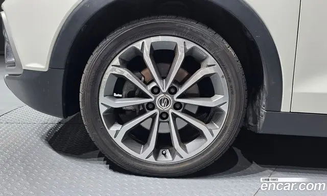 SsangYong TIBOLI 2018 1.6 автомат (гидро), миниатюра 5