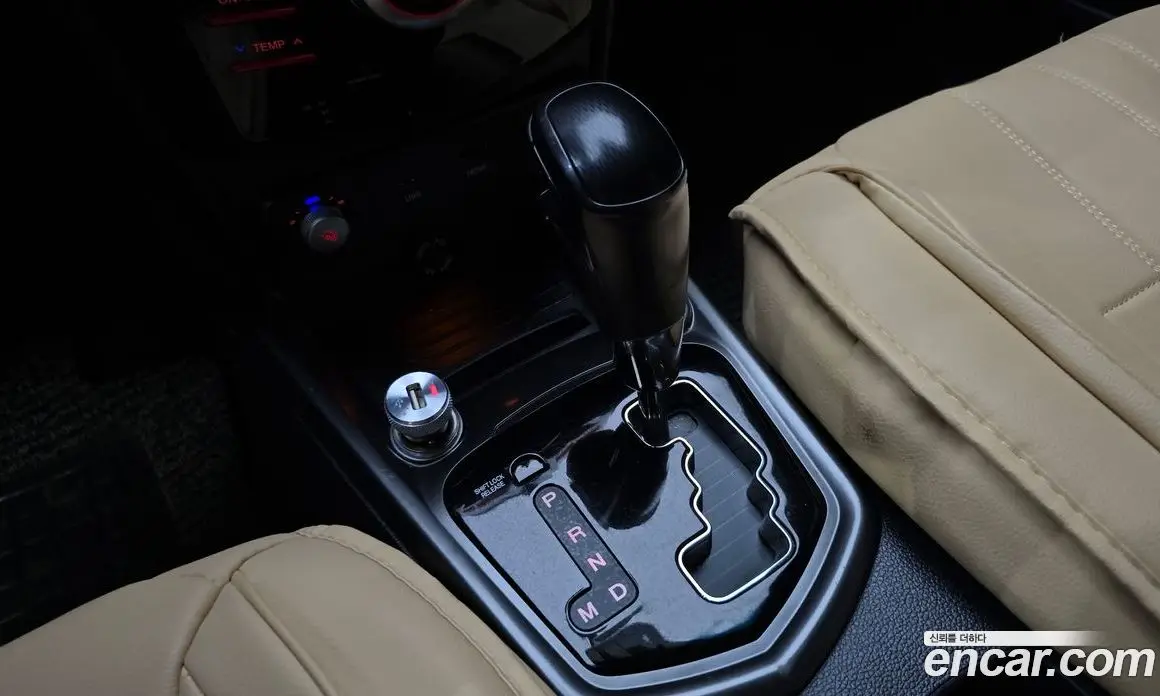 SsangYong TIBOLI 2018 1.6 автомат (гидро), фото 9