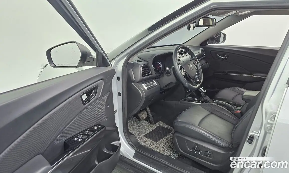 SsangYong TIBOLI 2020 1.5 автомат (гидро), фото 13