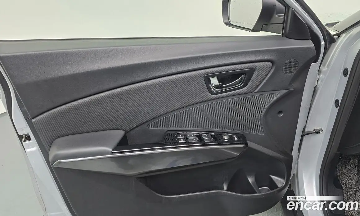 SsangYong TIBOLI 2020 1.5 автомат (гидро), фото 14