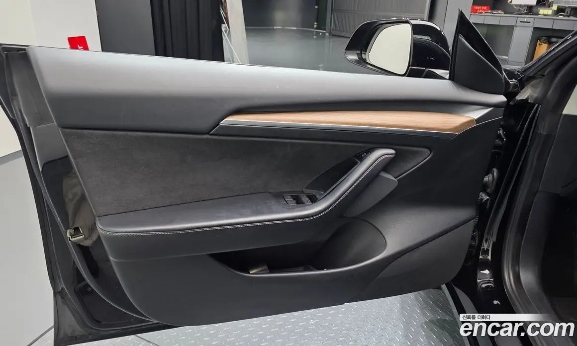 Tesla Model 3 2022 0.2 автомат (гидро), фото 13