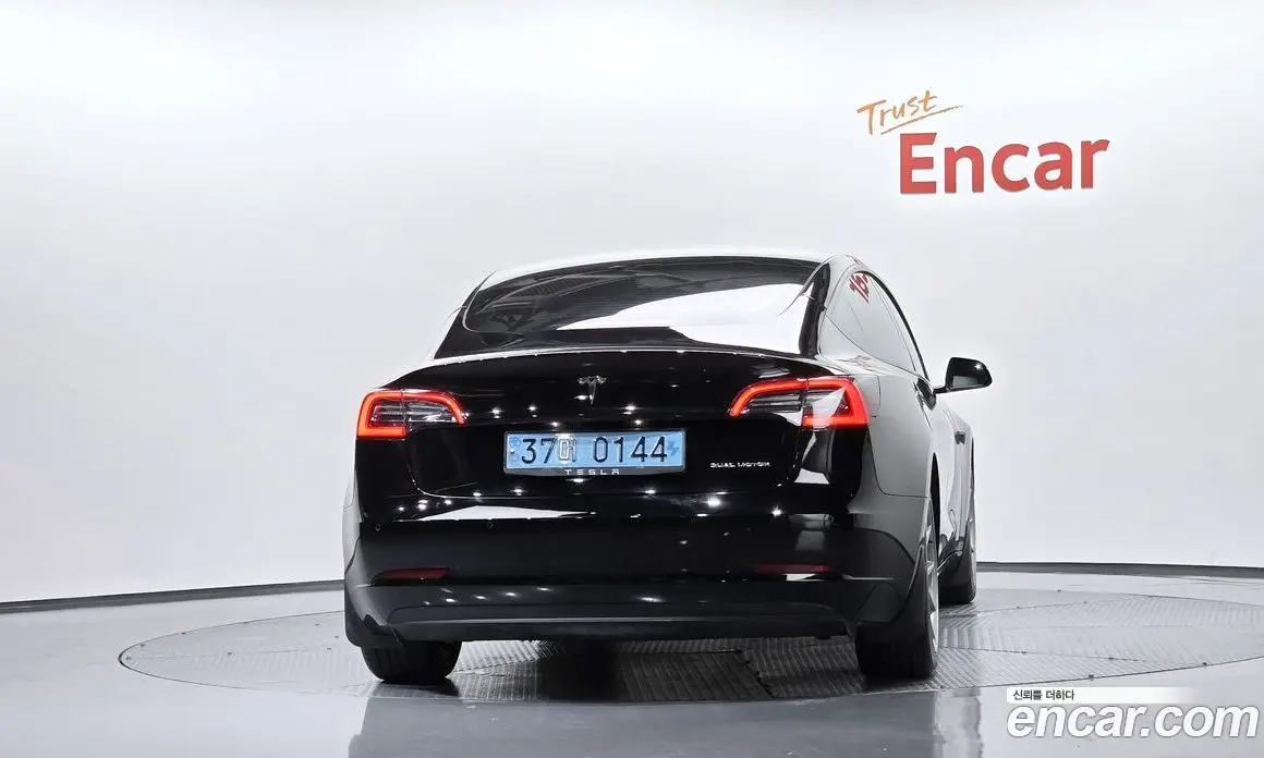 Tesla Model 3 2022 0.2 автомат (гидро), фото 3