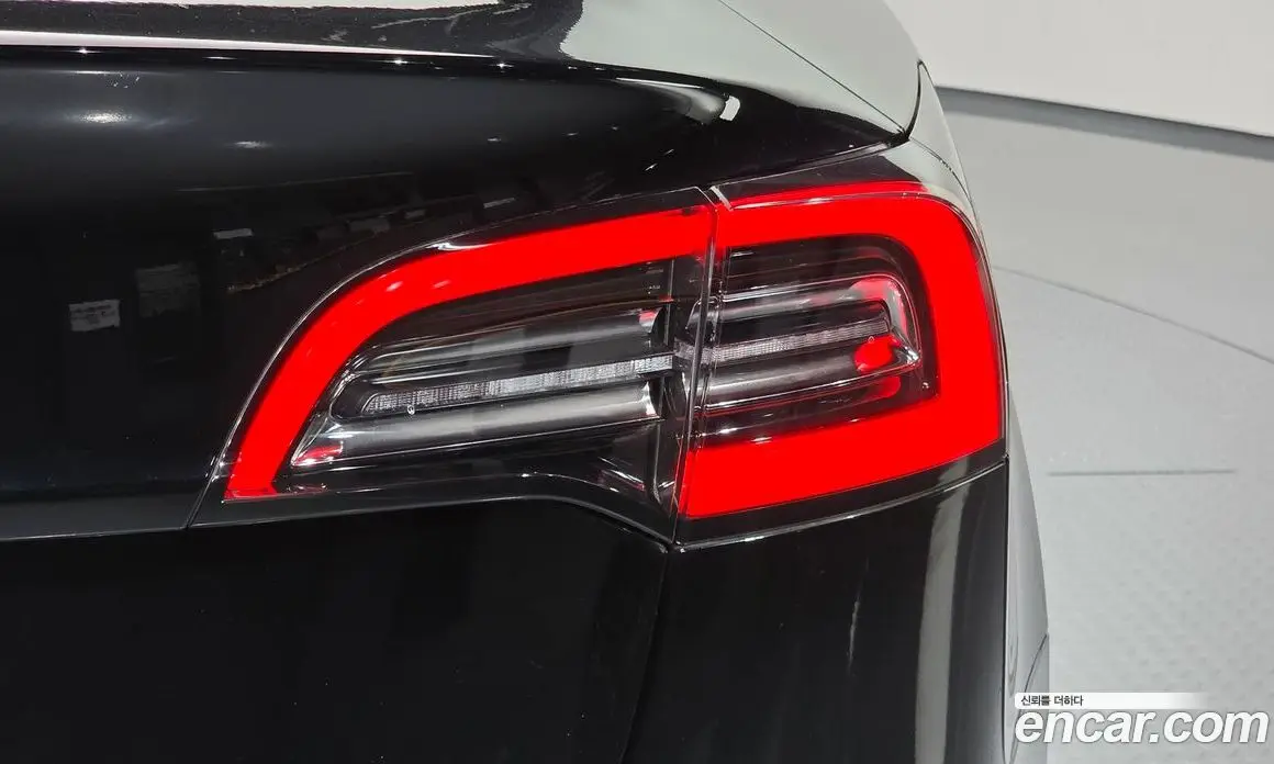 Tesla Model 3 2022 0.2 автомат (гидро), фото 8