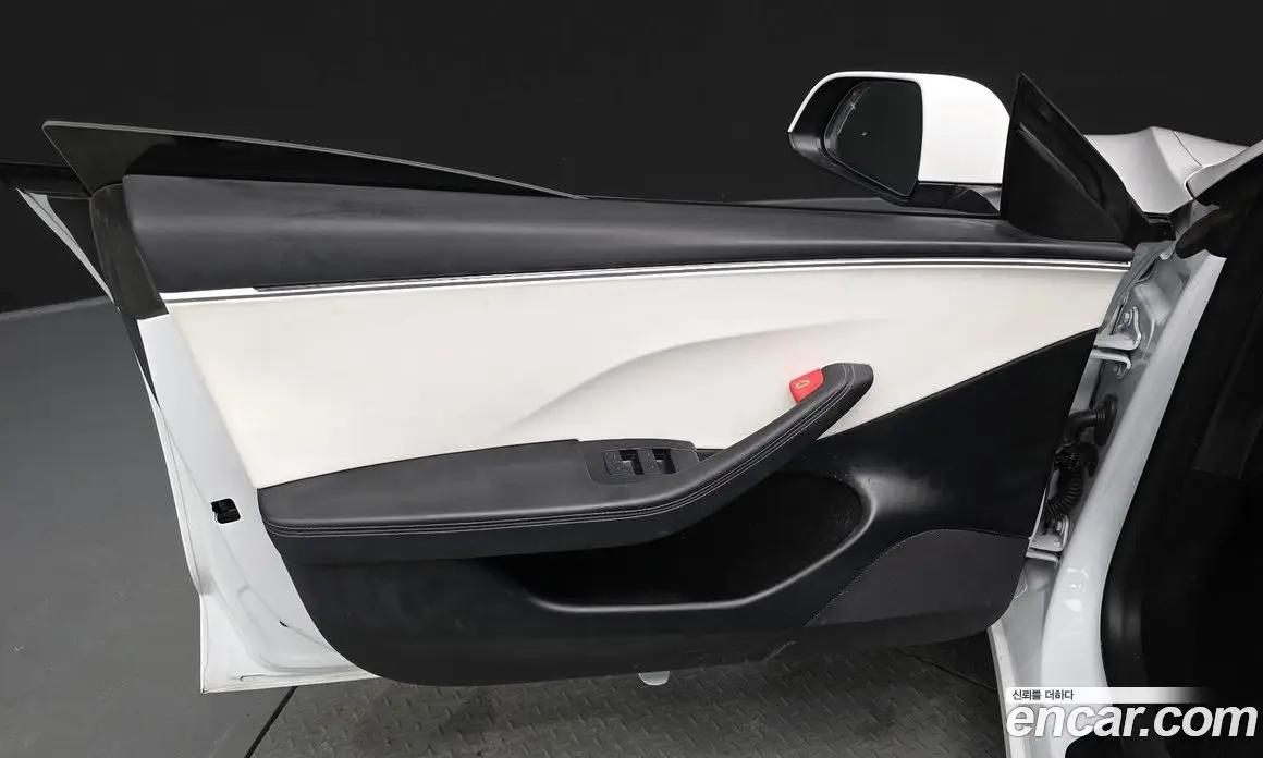 Tesla Model 3 2024 0.2 автомат (гидро), фото 13