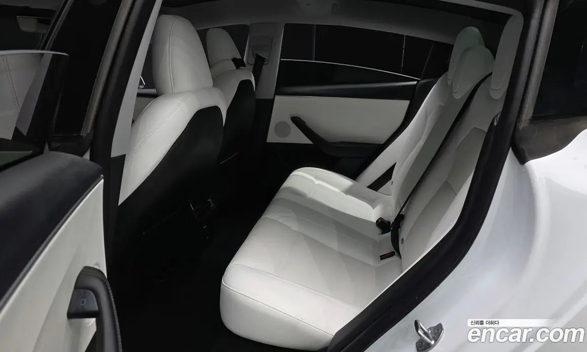 Tesla Model 3 2024 0.2 автомат (гидро), фото 16
