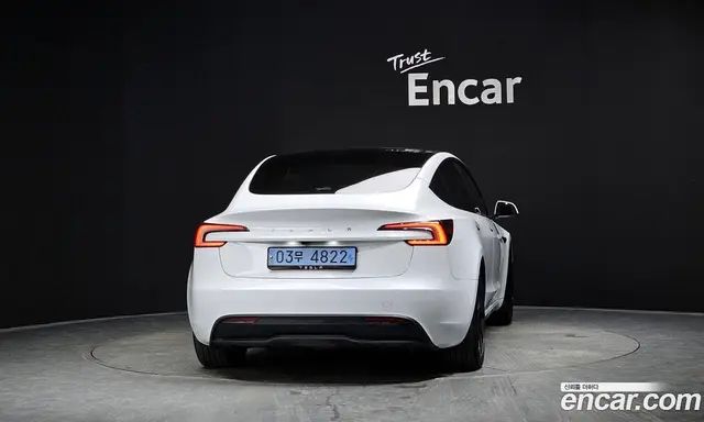 Tesla Model 3 2024 0.2 автомат (гидро), миниатюра 3