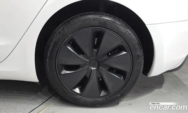 Tesla Model 3 2024 0.2 автомат (гидро), миниатюра 6