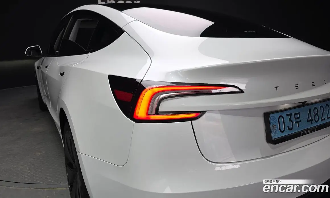 Tesla Model 3 2024 0.2 автомат (гидро), фото 8