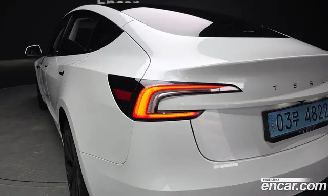 Tesla Model 3 2024 0.2 автомат (гидро), миниатюра 8