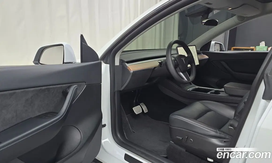 Tesla Model Y 2021 0.2 автомат (гидро), фото 12