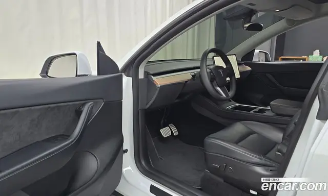 Tesla Model Y 2021 0.2 автомат (гидро), миниатюра 12