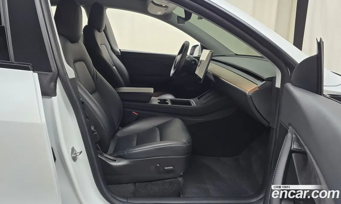 Tesla Model Y 2021 0.2 автомат (гидро), фото 15