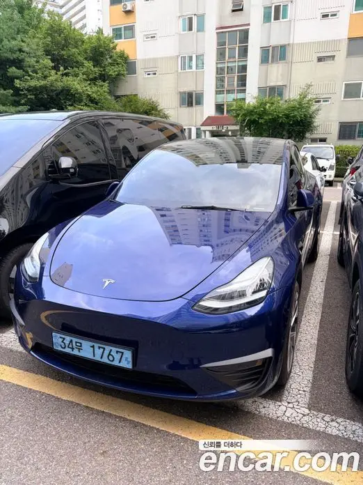 Tesla Model Y 2022 автомат (гидро), миниатюра 5
