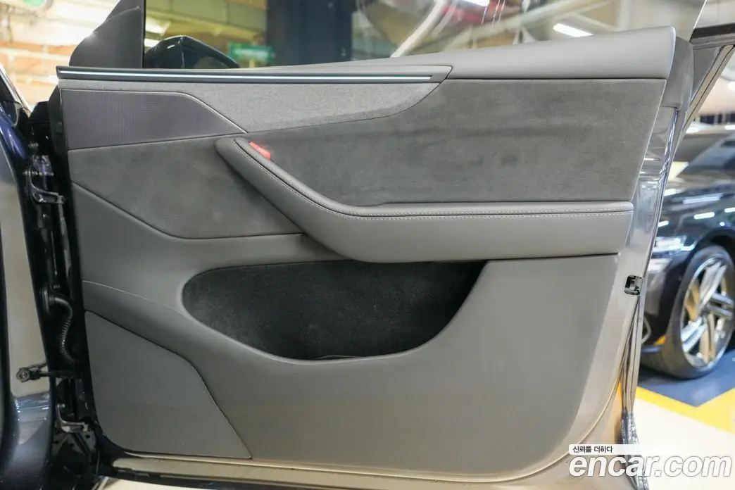 Tesla Model Y 2026 1.0 автомат (гидро), фото 17