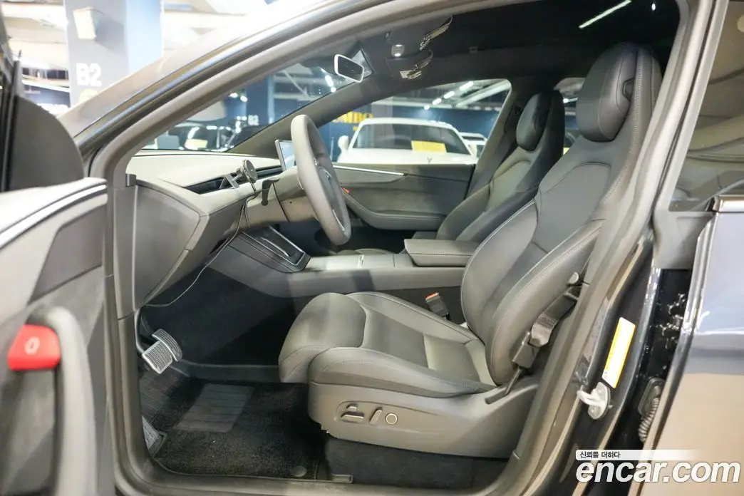 Tesla Model Y 2026 1.0 автомат (гидро), фото 9
