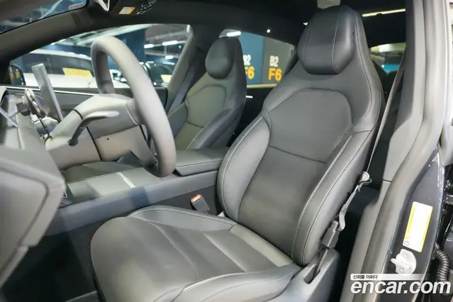 Tesla Model Y 2026 1.0 автомат (гидро), миниатюра 10