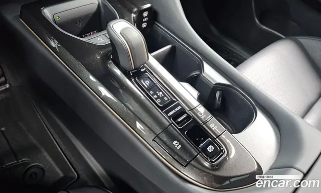 Toyota Crown 2024 2.5 автомат (гидро), миниатюра 11